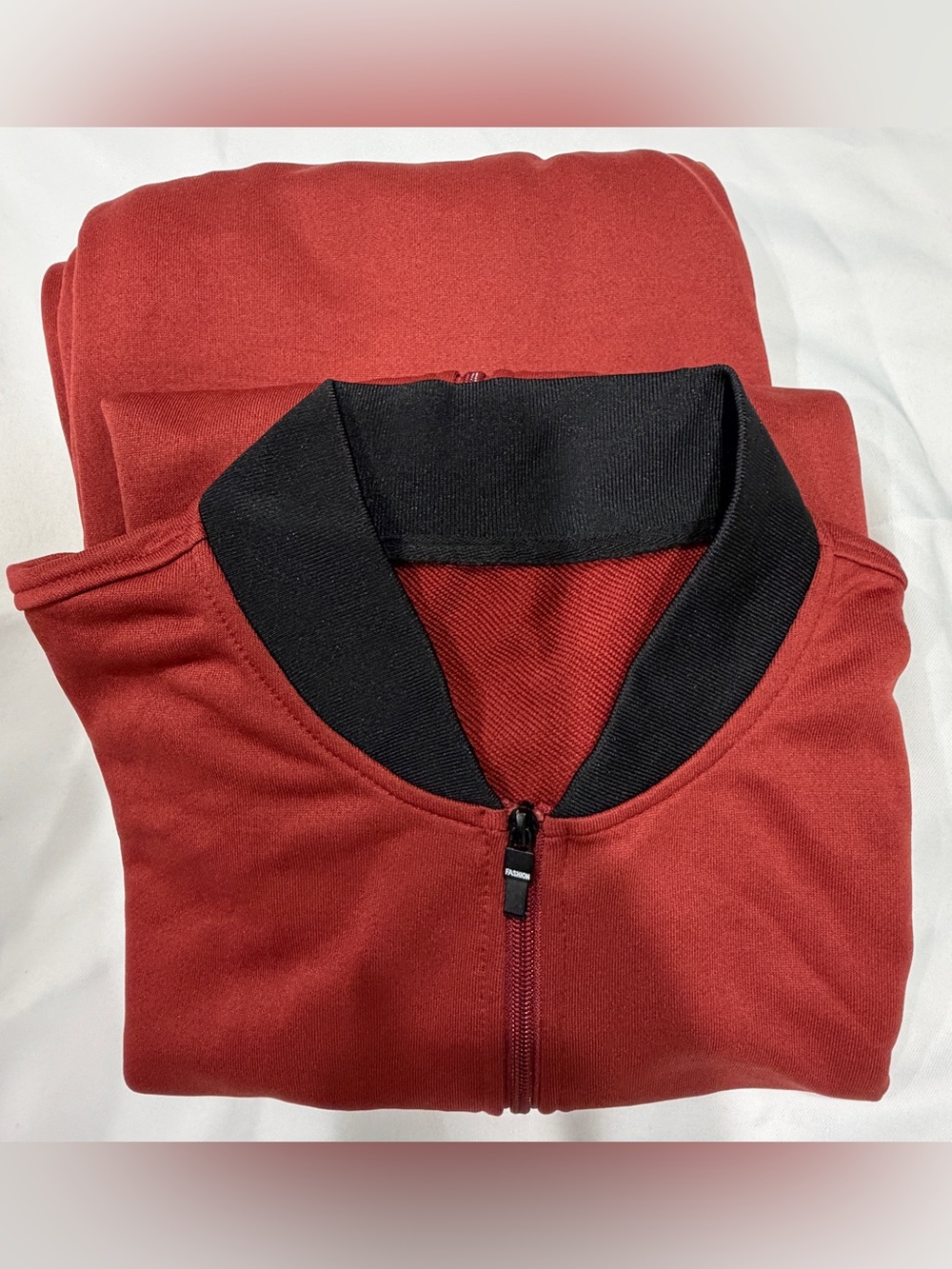 NEW Men’s 2-Piece Athletic Tracksuit Set – Jacket & Jogger Pants – Size XL